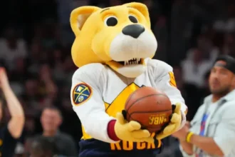 When the Mascot Roars in Court: Rocky’s Legal Fight for Fair Treatment