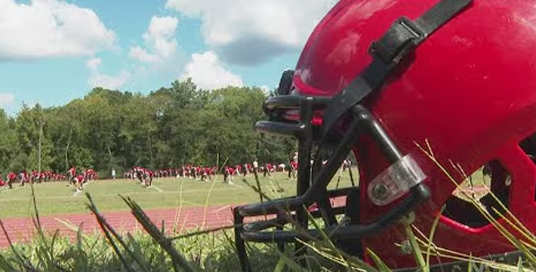 From Fields to Feeds: How the 2025 College Football TV Landscape Became the True Kickoff